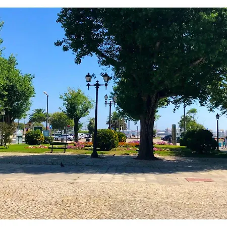 홈스테이 Entire 2 Bedroom Or Private In Centre Of Figueira *